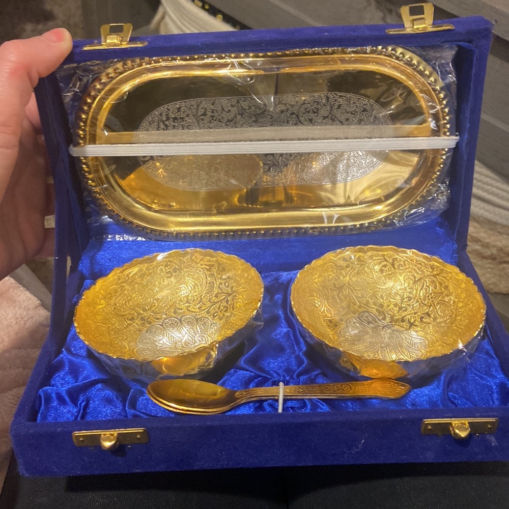 Round Bowl Tray Set Decorative Brass Centerpiece Gold Plated Floral Motifs